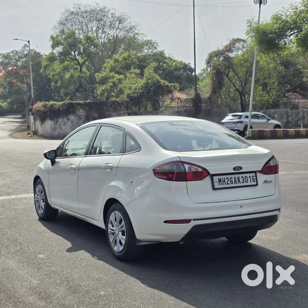 Ford Fiesta Style Diesel 2015 Top Model.