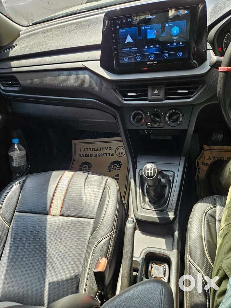 Maruti Suzuki Brezza 2024 Petrol Well Maintained