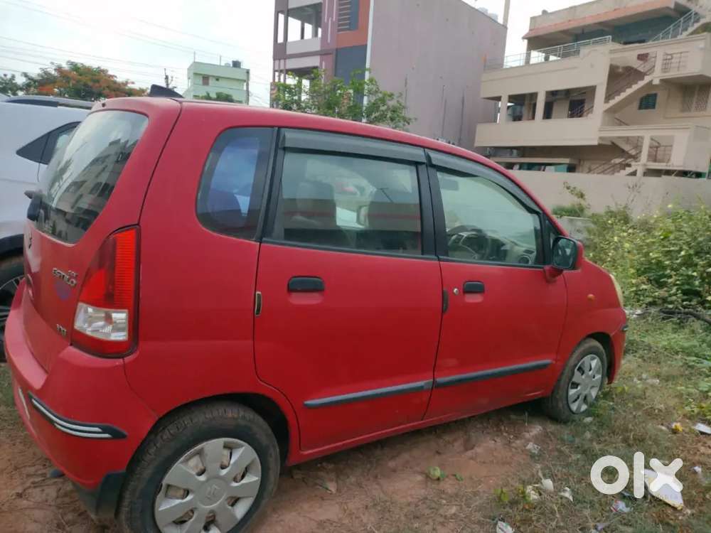 Maruti Suzuki Zen Estilo 2010