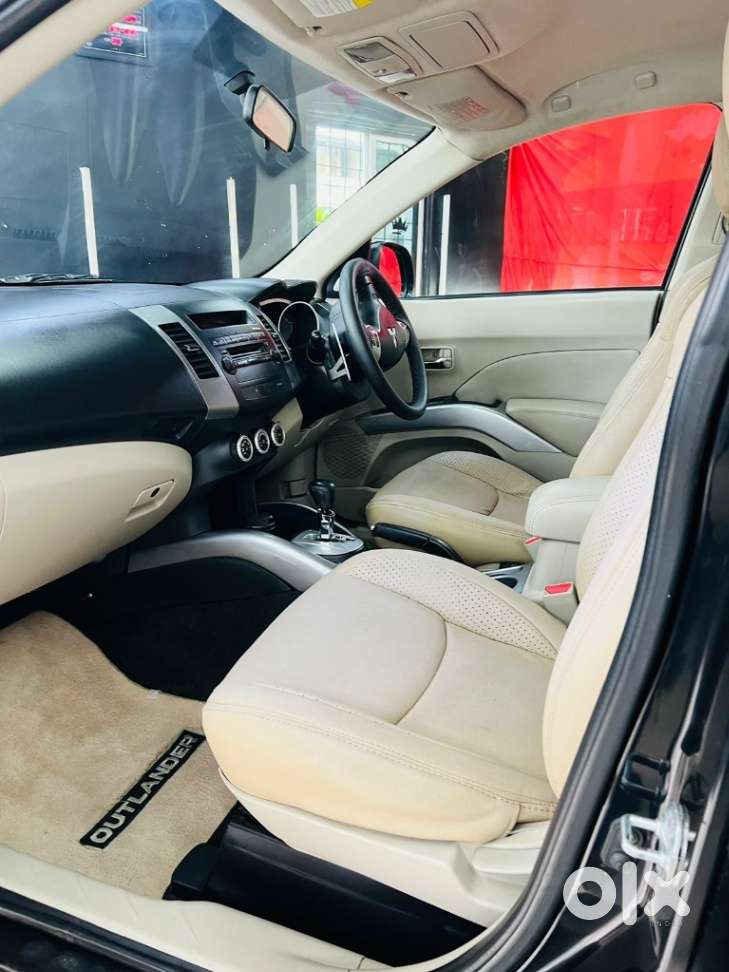 Mitsubishi Outlander 2.4 Mivec, 2009, Petrol