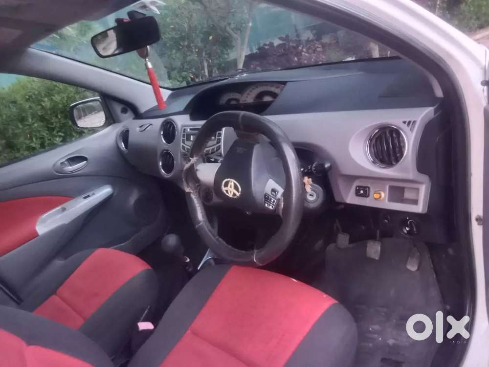 Toyota Etios 2011 पेट्रोल Cng Well Maintained