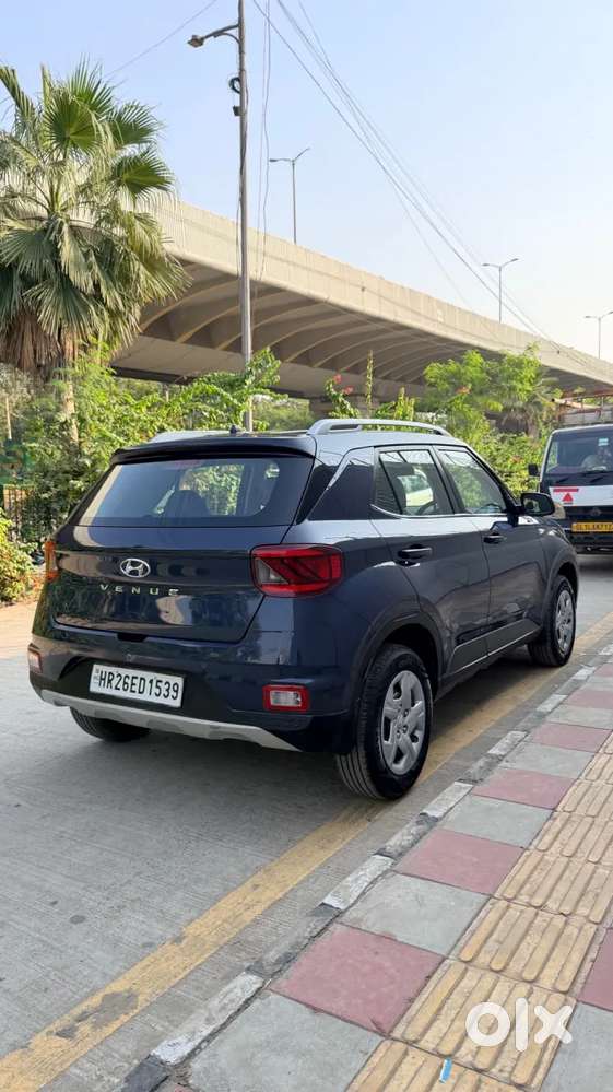 Hyundai Venue S 1.2 Petrol, 2019, Petrol
