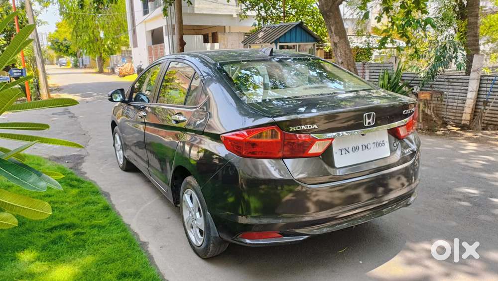 Honda City V Mt, 2015, Petrol
