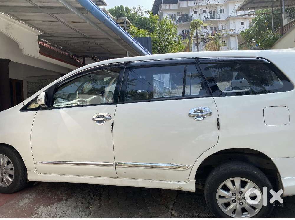 Toyota Innova 2.5 V 7 Str, 2015, Diesel