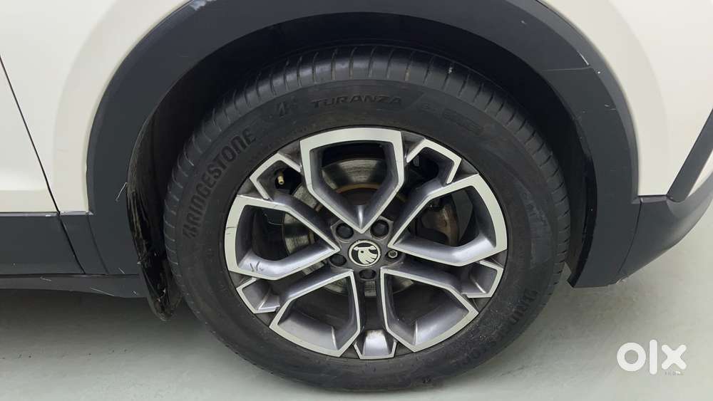 Skoda Kushaq 1.5 Tsi Style, 2022, Petrol