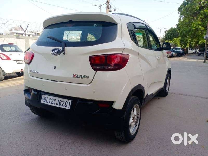Mahindra Kuv 100