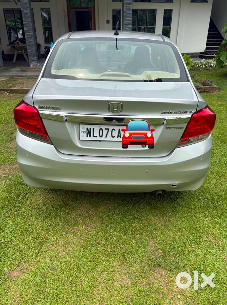 Honda Amaze 2015 Petrol Well Maintained