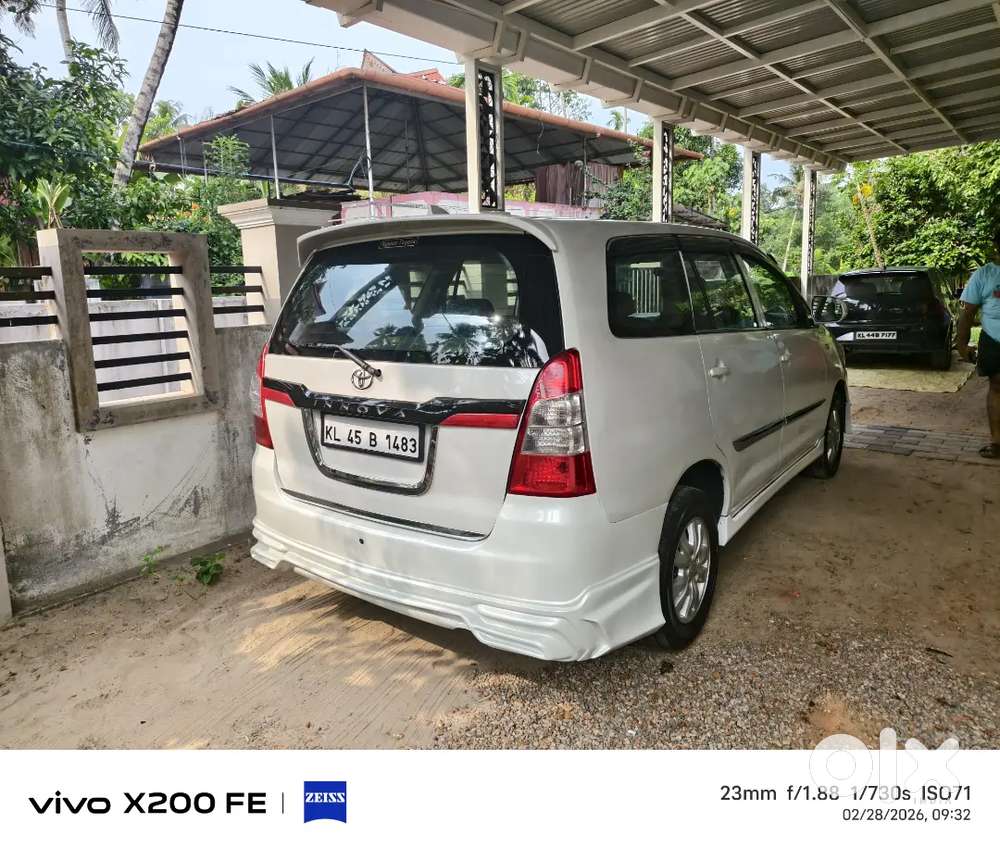 Toyota Innova 2008 Diesel Well Maintained