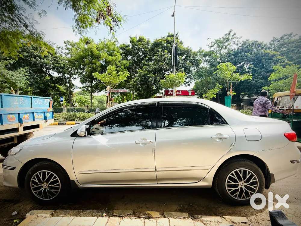 Toyota Corolla Altis 2011 Diesel