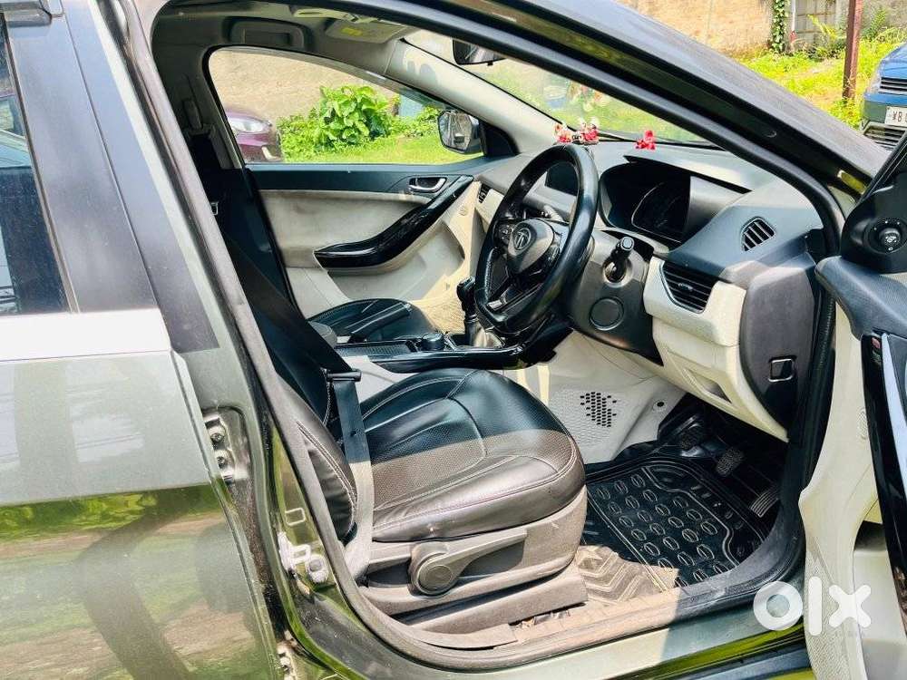 Tata Nexon 1.2 Revotron Xz Plus, 2021, Petrol