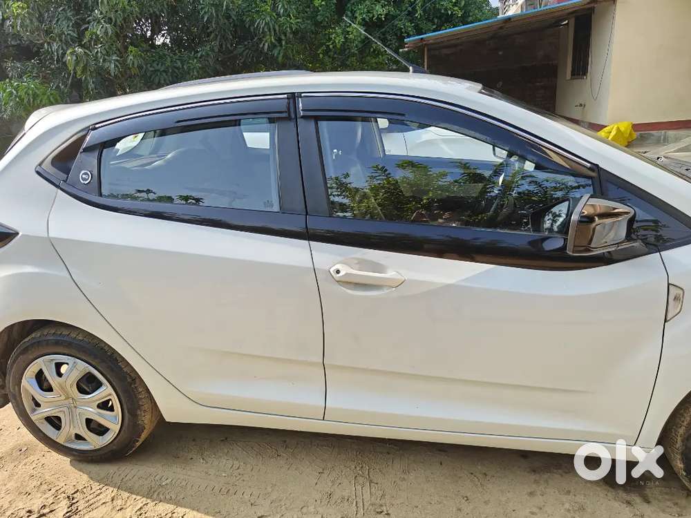 Tata Altroz 1.2 Xm November 2023 Model