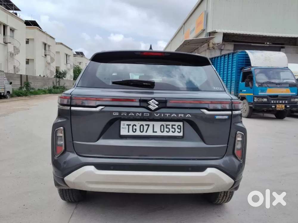Maruti Suzuki Grand Vitara Alpha Smart Hybrid, 2024, Petrol