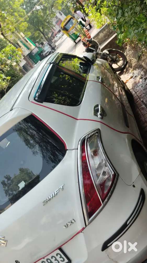 Maruti Suzuki Swift 2015 Petrol 83399 Km Driven Price 4.2 Lac