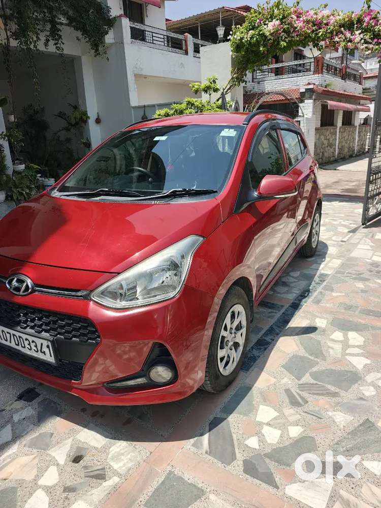 Hyundai Grand I10 2018 Diesel 21600 Km Driven