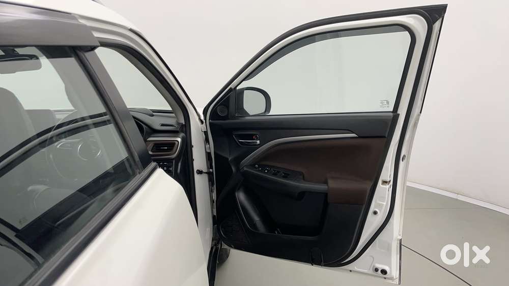 Maruti Suzuki Vitara Brezza 1.5 Zxi, 2023, Petrol
