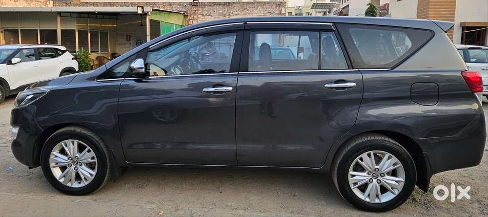 Toyota Innova Crysta Zx 2.4 Diesel 7 Seater, 2018, Diesel