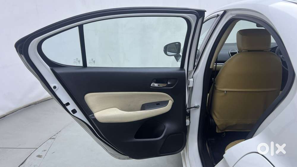 Honda City I-vtec V, 2021, Petrol