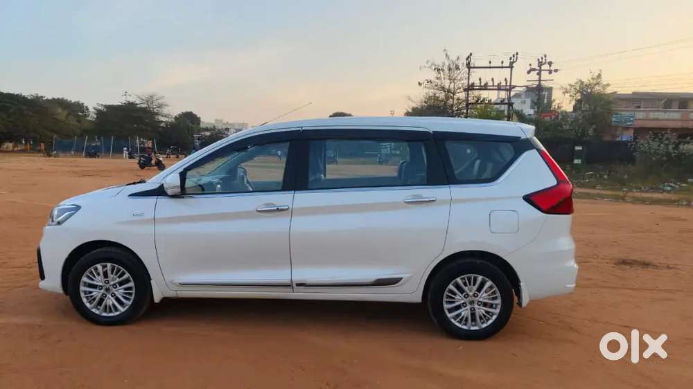 Maruti Suzuki Ertiga 2018 Diesel 117175 Km Driven