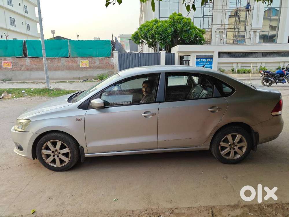Volkswagen Vento 1.6l Highline 2012 Good Condition