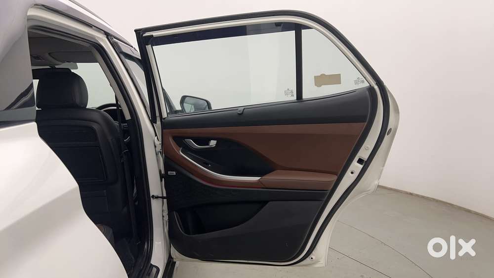 Hyundai Alcazar 1.5 Platinum Diesel Mt 7 Str, 2022, Diesel