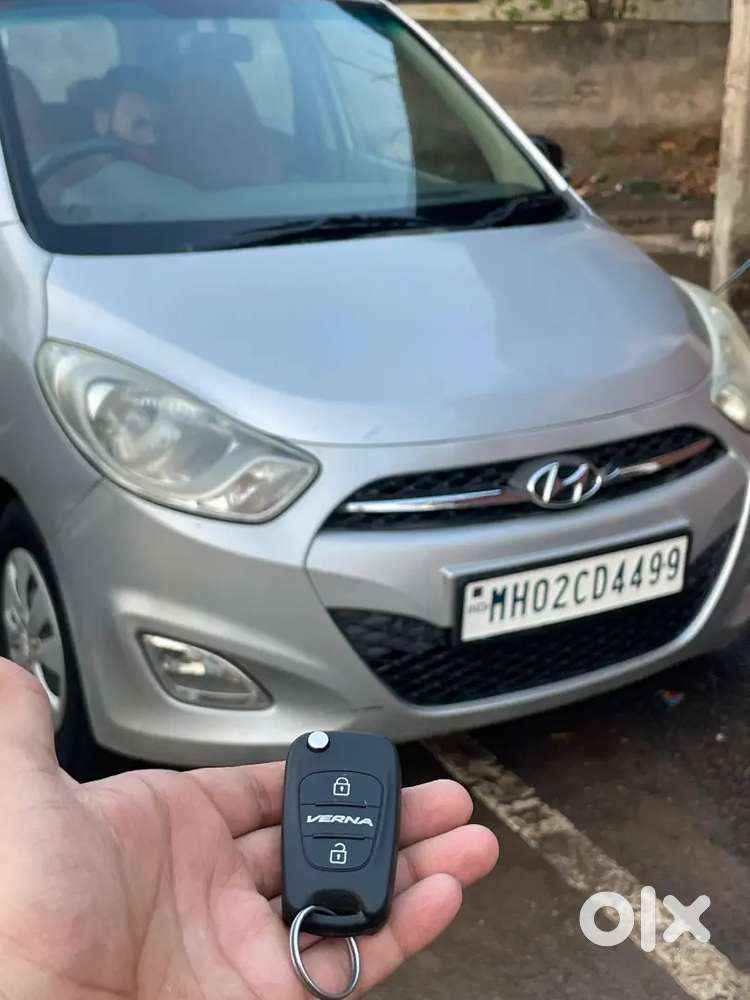 Hyundai I10 Sunroof 2011 Petrol+cng Well Maintained