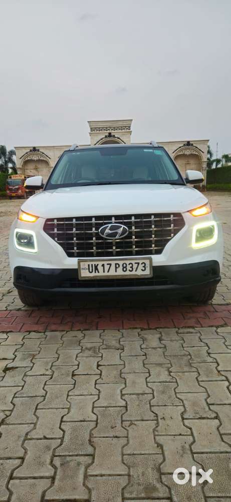 Hyundai Venue 1.0 Sx Turbo Dct, 2021, Petrol