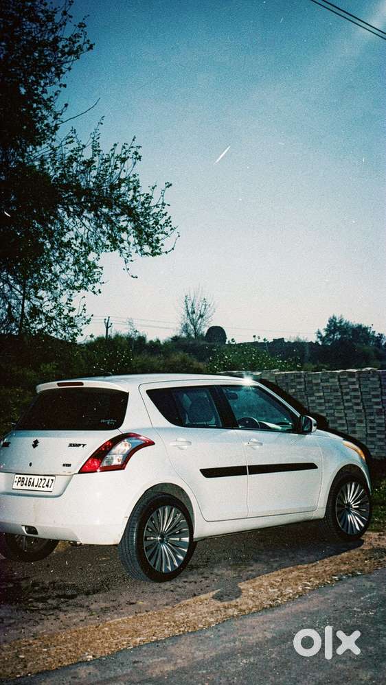 Maruti Suzuki Swift 2013 Diesel Manual Vdi