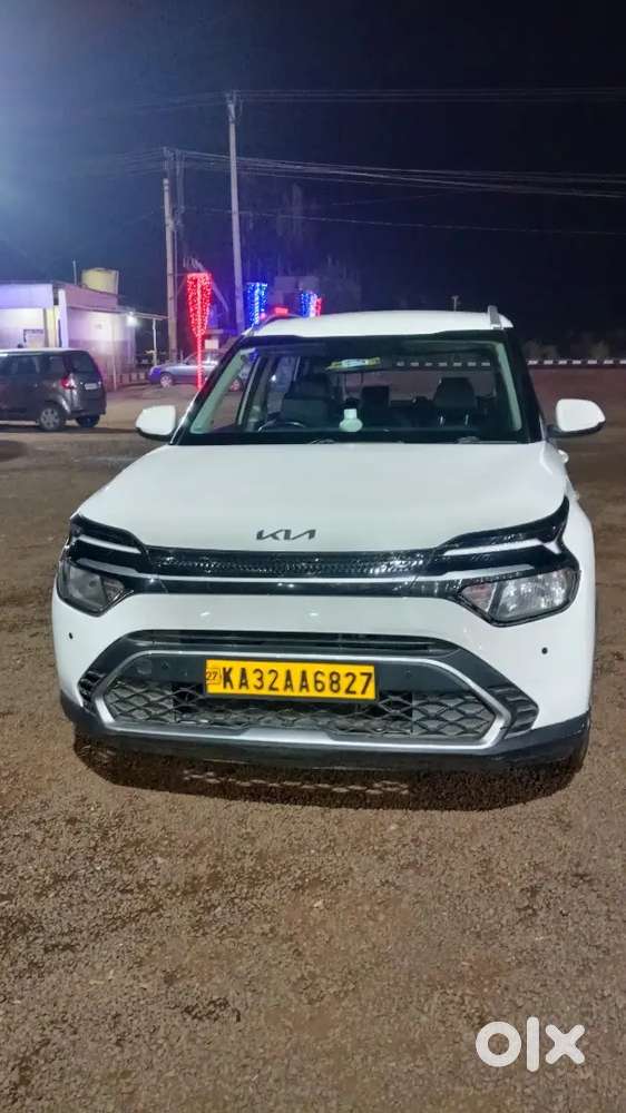 Kia Carens 2023 Diesel 146000 Km Driven