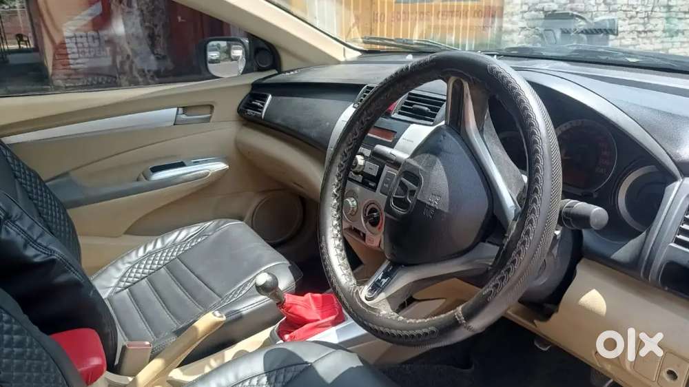Honda City 2011 1.5 V  Mt