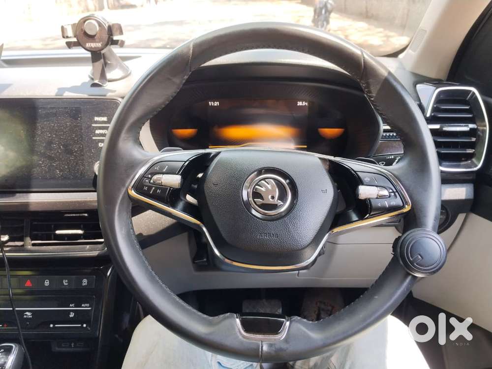 Skoda Kushaq 1.0 Tsi Style At, 2024, Petrol