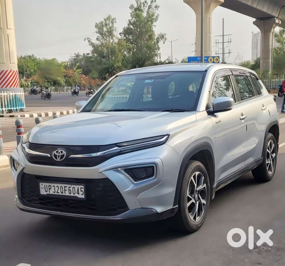 Toyota Urban Cruiser Hyryder 1.5 S Hybrid, 2025, Petrol