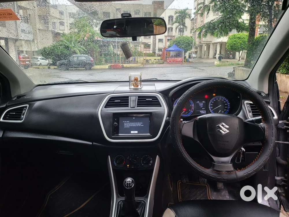 Maruti Suzuki S Cross 2017 Diesel Well Maintained