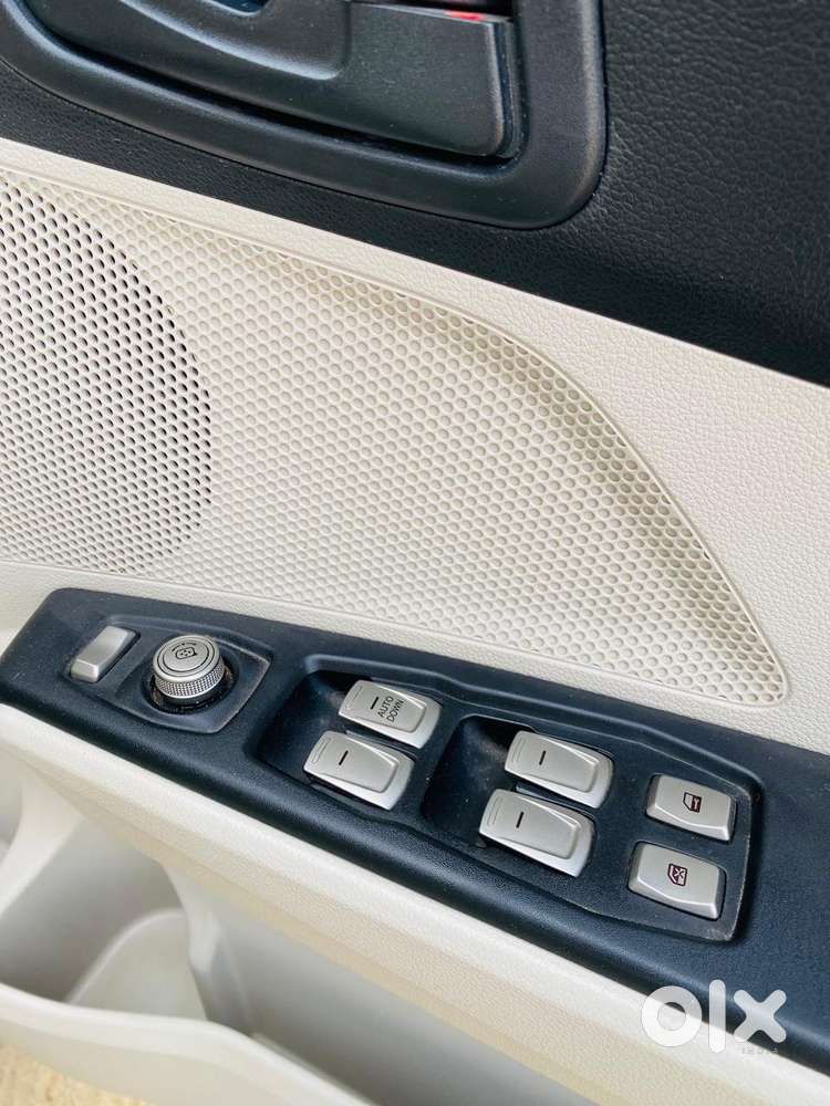 Mahindra Xuv300 W6 Diesel, 2022, Diesel