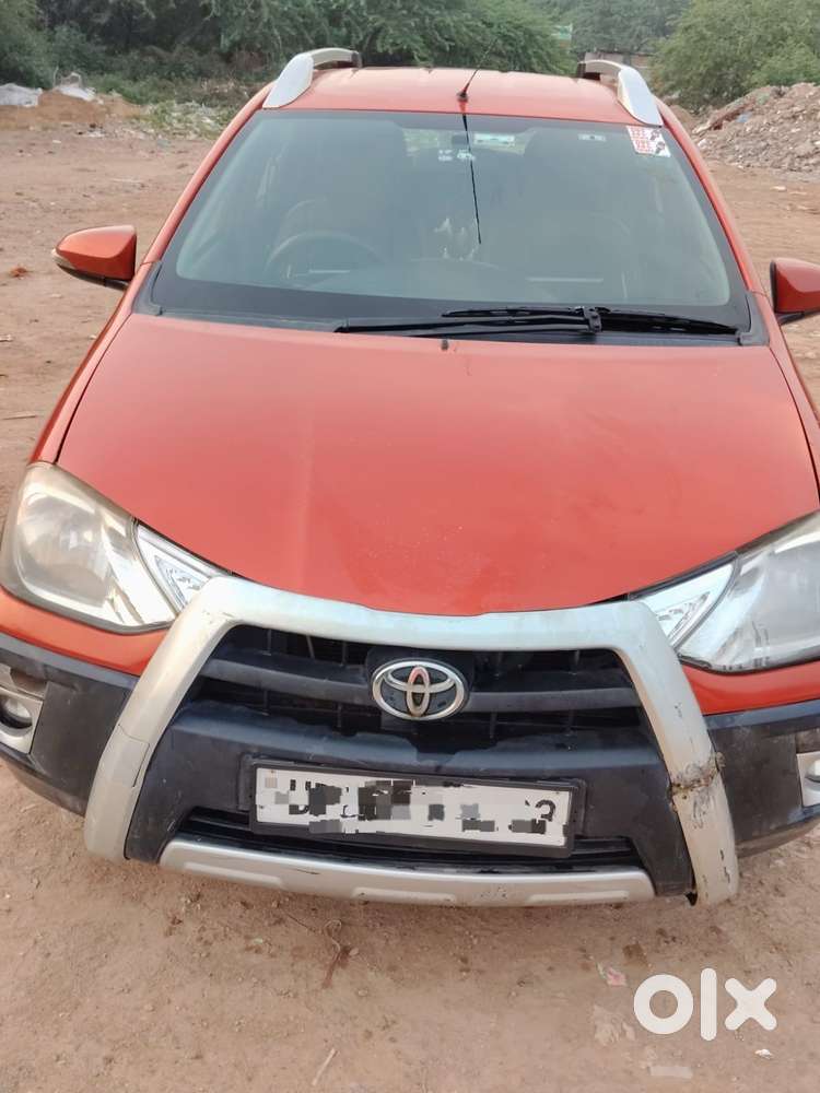 Toyota Etios Cross 1.2 Limited Edition, 2017, Petrol