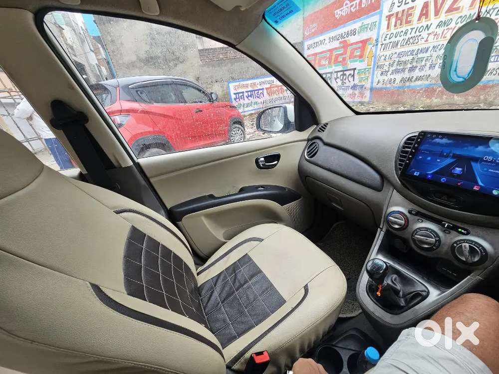 Hyundai I10 Sportz 2013 Variant
