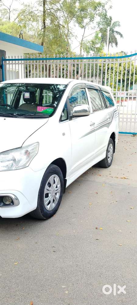 Toyota Innova 2.5 G (diesel) 7 Seater, 2015, Diesel