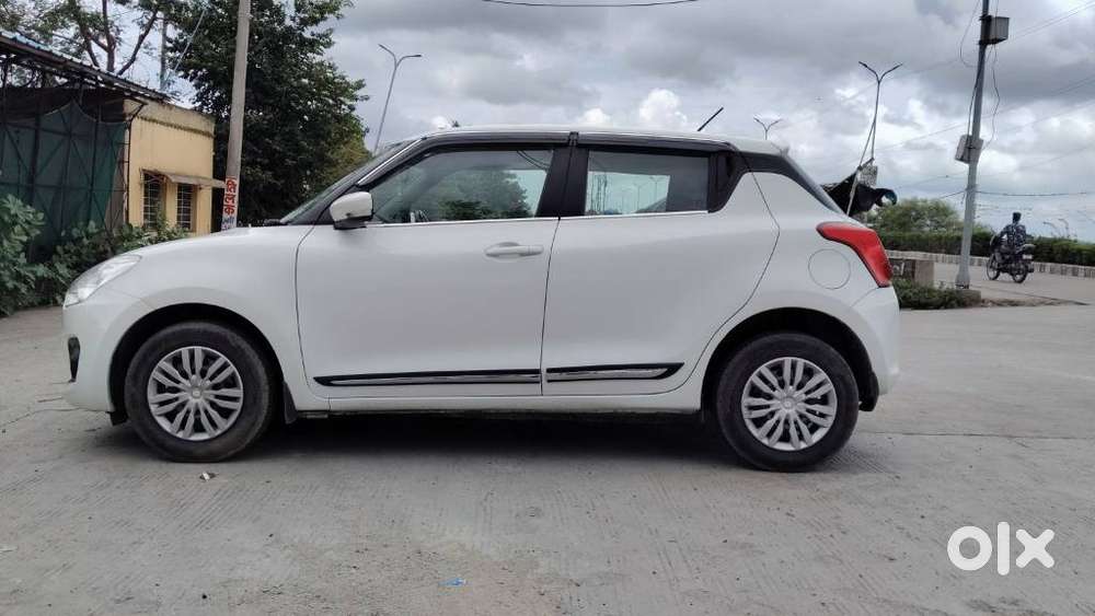 Maruti Suzuki Swift Vxi, 2020, Petrol