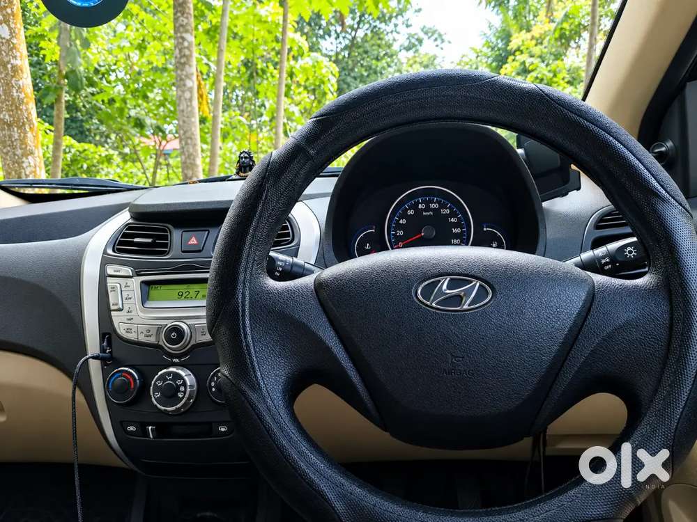 Hyundai Eon Magna 2016
