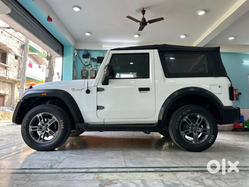 Mahindra Thar Lx 4-str Convertible At, 2022, Diesel
