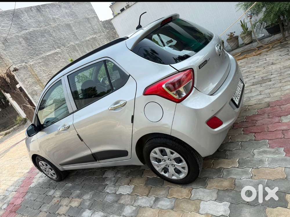 Hyundai Grand I10 Sportz 2014 Petrol
