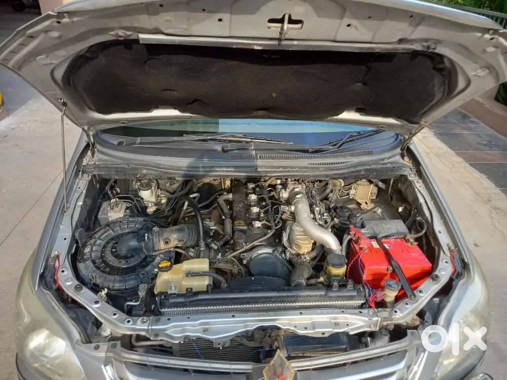 2013 Innova 2.5 V Diesel
