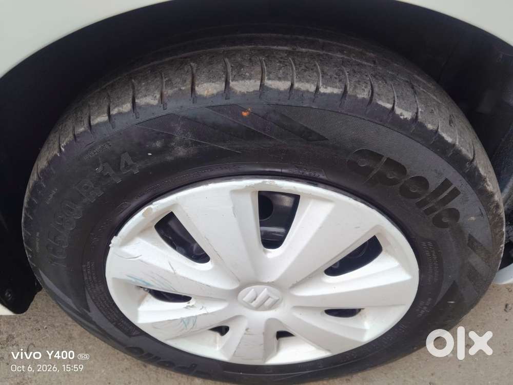 Maruti Suzuki Swift Vxi 1.2 Abs Bs-iv, 2011, Petrol