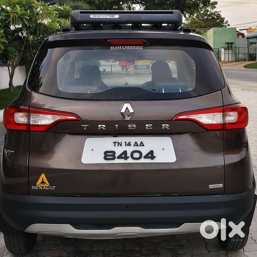 Renault Triber Rxt, 2022, Petrol