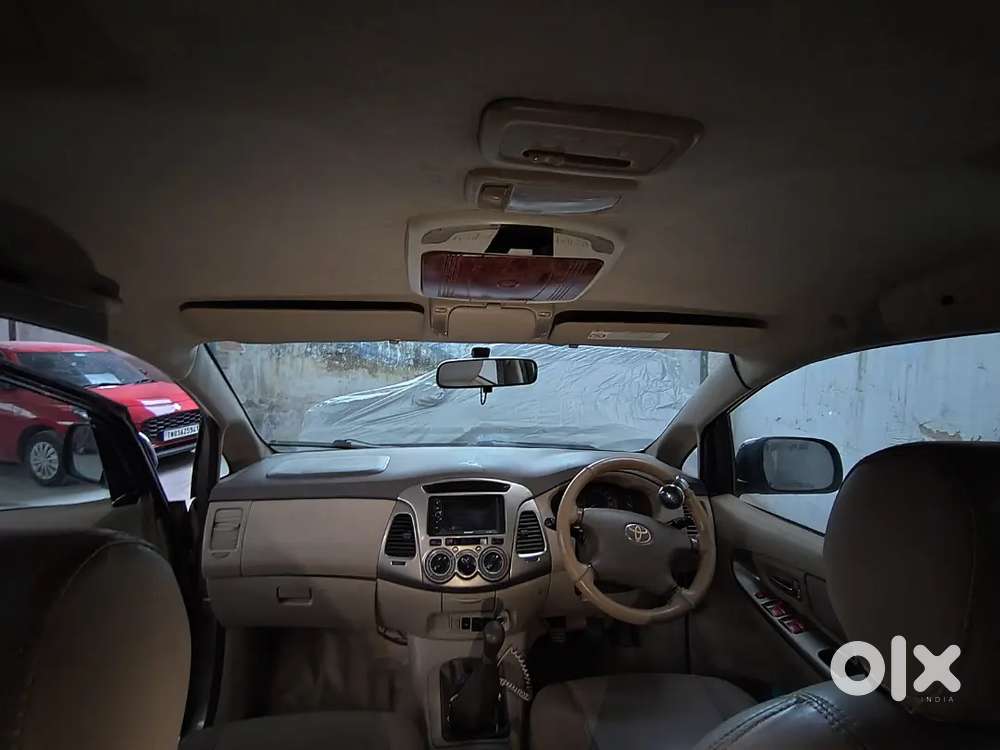 Toyota Innova 2005 Diesel Well Maintained