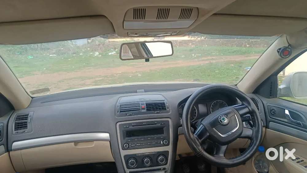 2012 Skoda Laura Ambiente Tdi Cr Mt