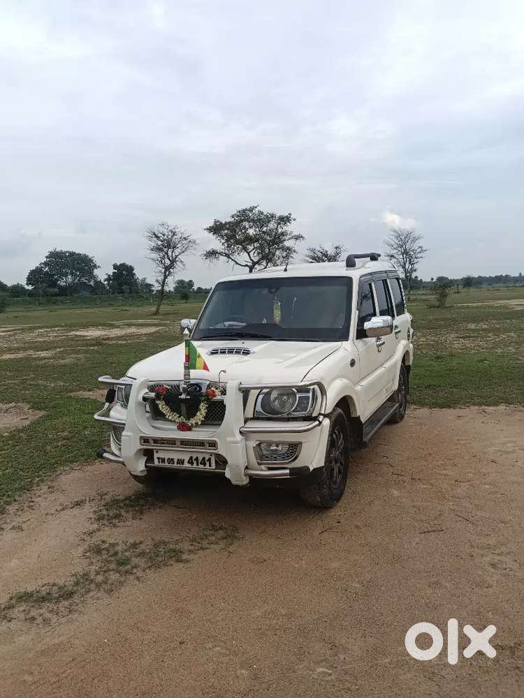 Mahindra Scorpio 2013 Diesel Well Maintained