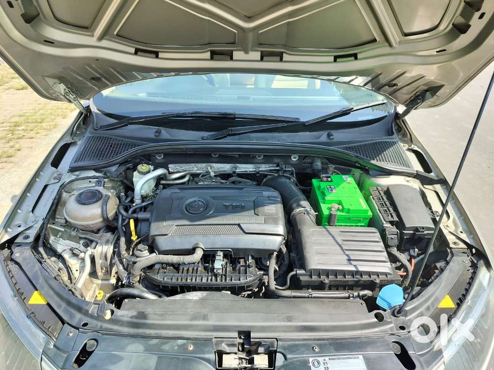 Skoda Octavia 2013-2017 Style Plus 1.8 Tsi At, 2016, Petrol