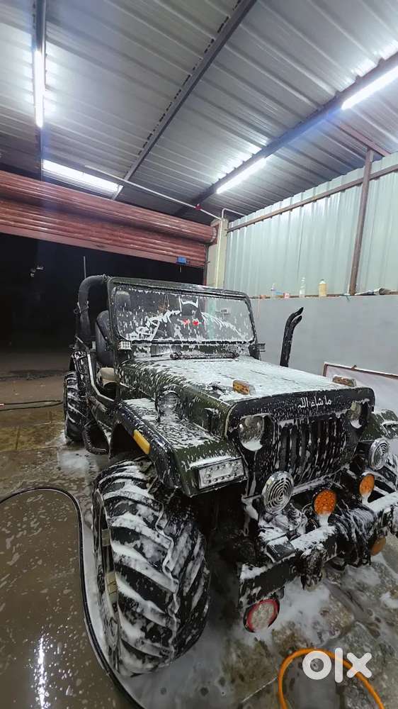 Mahindra Bolero 1996