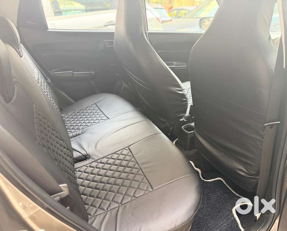 Maruti Suzuki Swift Lxi Option, 2022, Petrol