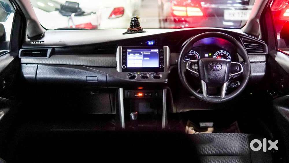 Toyota Innova Crysta 2.7 Gx At 8s, 2021, Petrol